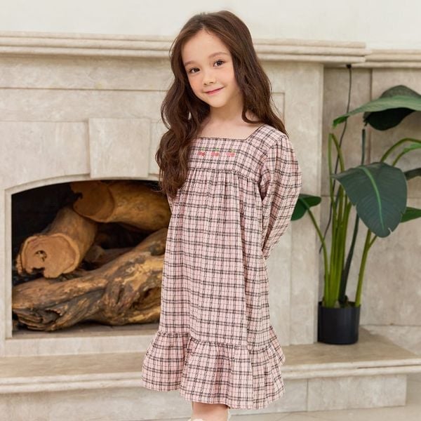 V00154 - Váy bebezoo kẻ caro hồng thêu cherry bé gái size 100-140