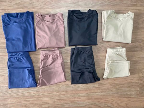 DB00002 - Bộ bơi trơn nhiều màu dài tay chống nắng cho bé size 110-150 (1 số thay tag)