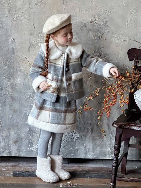 C2539621 - Set bộ dạ lót phao cổ lông bé gái size 110-150