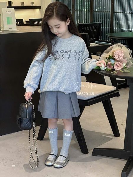 V00155 - Set váy Sara Min áo nỉ nơ + chân váy xếp ly mà ghi bé gái size 2-12y