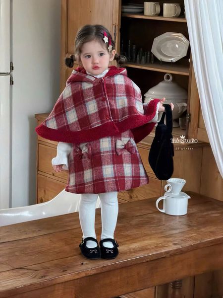 99151 - Set dạ caro đỏ áo choàng + váy cho bé size 90-130