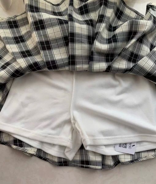 CVAY15 - Chân váy vải thô Mini Peace kẻ caro liền quần nỉ bé gái size 110-160