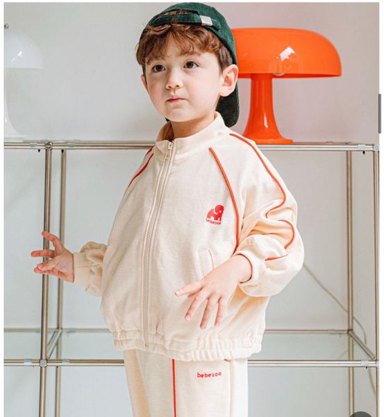 AKBT56 - Áo khoác thể thao Bebezoo có viền 2 màu be/rêu BTBG