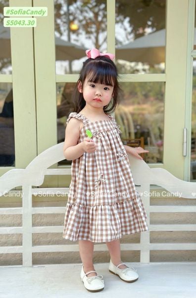 S5043 - Váy Sofia Candy 2 dây kẻ phối nơ màu nâu bé gái size 1-10y