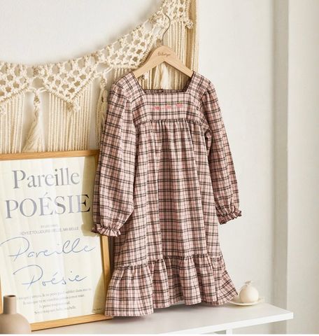 V00154 - Váy bebezoo kẻ caro hồng thêu cherry bé gái size 100-140