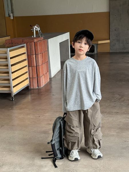 QBT17 - Quần gió AMBB túi hộp 2 màu cho bé trai size 110-170