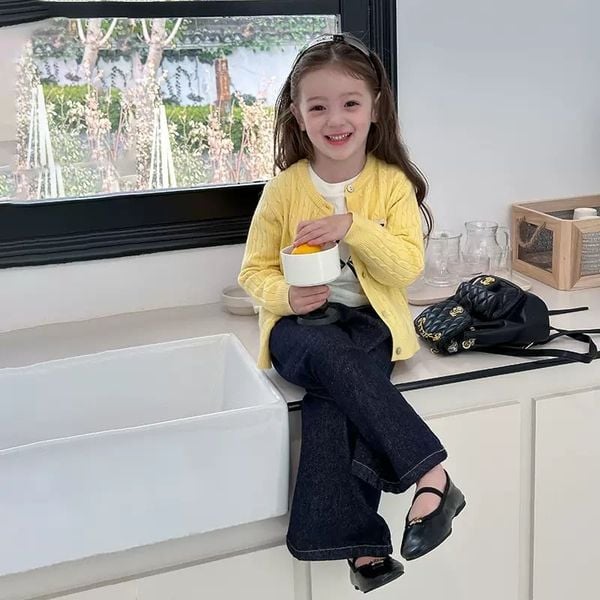 24Y159 - Cardigan len AMBB ngực thêu tim MORE nhiều màu cho bé size 90 - 170