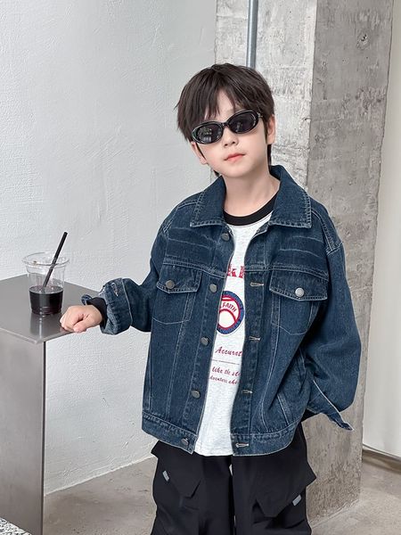 25F132 - Áo khoác jean mềm AMBB màu xanh đậm cho bé size 120-170