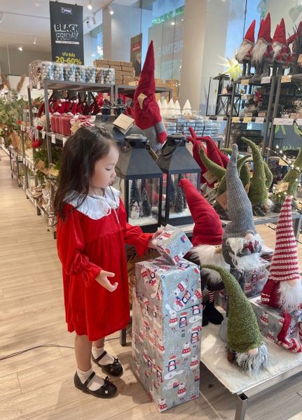 V00119 - Váy nhung đỏ phối cổ sen bèo trắng size 12m - 10y