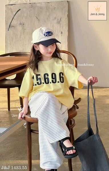 JJBCC.1434 - Bộ Jam & Jenny áo in số + quần kẻ dài size 6-12y