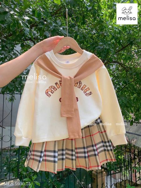 MLS 5930 - Set Melisa áo nỉ màu kem khăn nâu - chân váy kẻ nâu size 2 - 12y