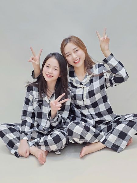 BBG14 - Bộ pyjama thô cà bông BeeMon kẻ caro đen trắng cho Mẹ và Bé