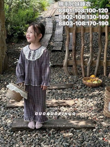 BBG10 - Bộ Pyjama vải thun GuoguoYinuo nhiều màu cho bé gái size 100-190