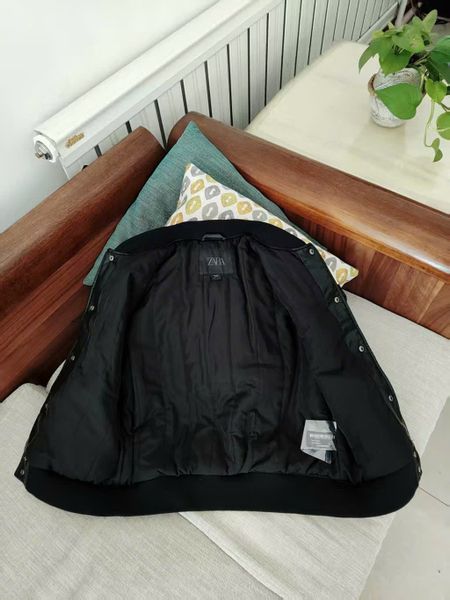 AKBT47 - Áo khoác bomber da màu đen Team Role size 6 - 14y