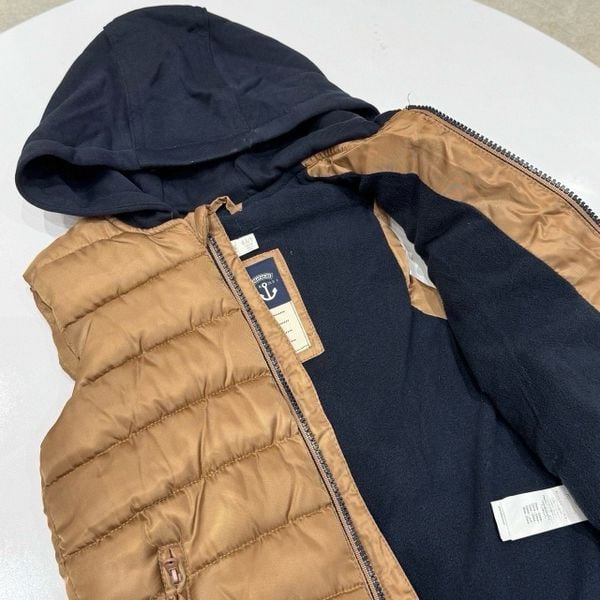 AKBT48 - Áo gile phao lót nỉ Orchestra màu nâu W mũ nỉ size 3 - 14y