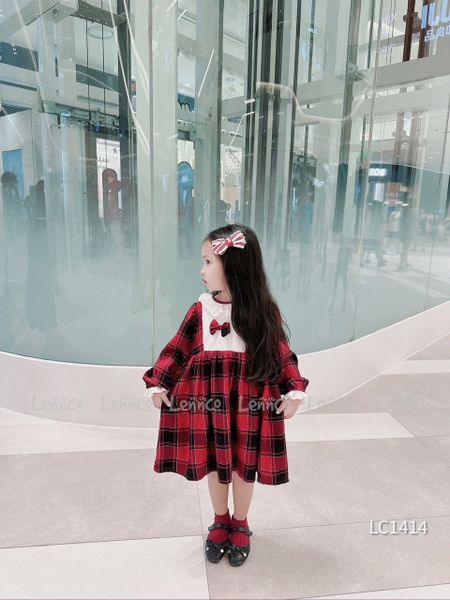 V00089 - Váy thô caro đỏ đen phối cổ trắng đính nơ BG size 1 - 10y