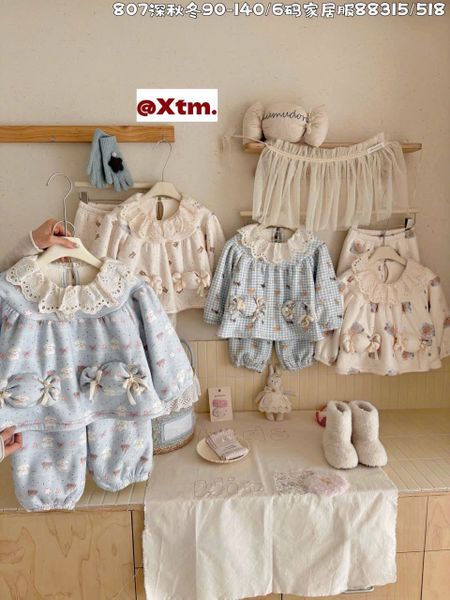 88315 - Bộ pyjama dày đại hàn LNX cổ ren túi hình kẹo Bé Gái size 90 - 140