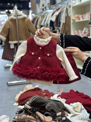 25223 - Set 3ct áo len + gile dạ + chân váy Fanxiaoke màu đỏ bé gái size 80-120