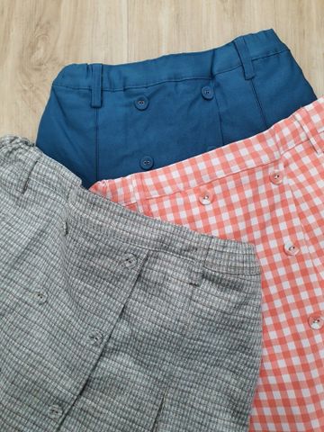 CVAY18 - Chân váy Bee Mon xếp ly đính cúc kèm quần 3 màu