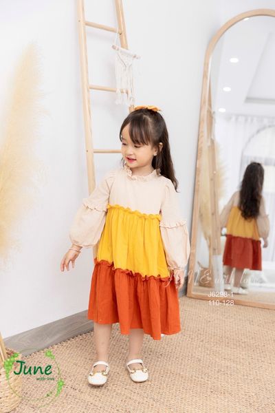 V00091 - Váy thô đũi June with love dài tay phối tầng 3 màu cổ bèo