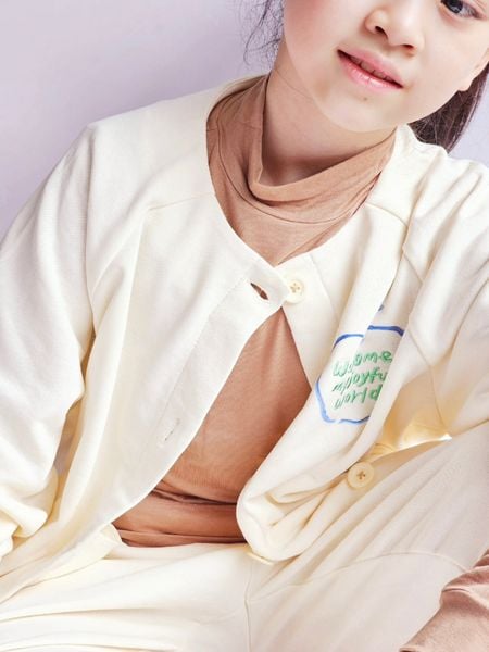 AKBT65 - Áo khoác Cardigan nỉ da cá trắng kem ngực in hình táo size 110 - 155