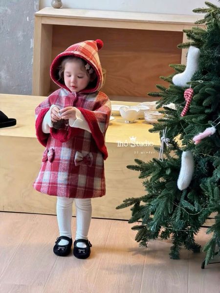 99151 - Set dạ caro đỏ áo choàng + váy cho bé size 90-130