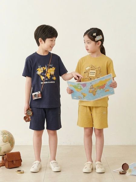 BM2603ST03 - Bộ quần áo Beemon cổ tròn cho bé size 120-170
