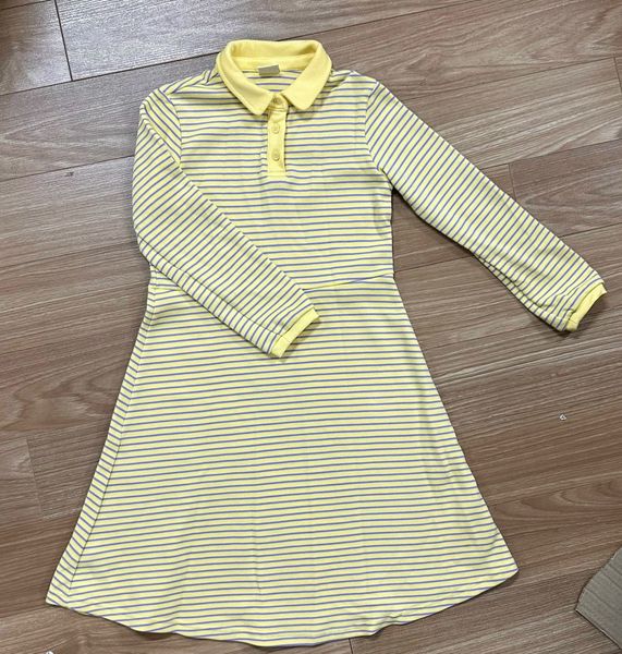 V00098 - Váy 2 màu kẻ cho bé gái size 130-150 (form to)