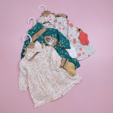 V00077 - Set 4ct váy muslin + quần chip + băng đô + tất bé gái size 3-12m
