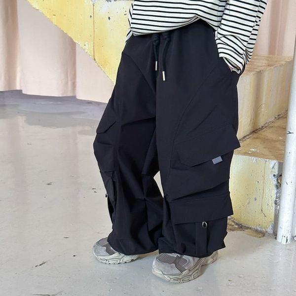 QBT17 - Quần gió AMBB túi hộp 2 màu cho bé trai size 110-170