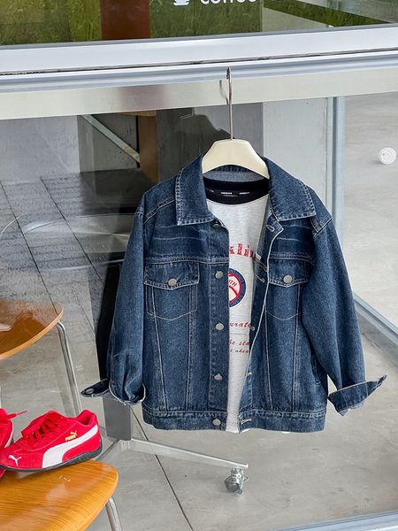 25F132 - Áo khoác jean mềm AMBB màu xanh đậm cho bé size 120-170