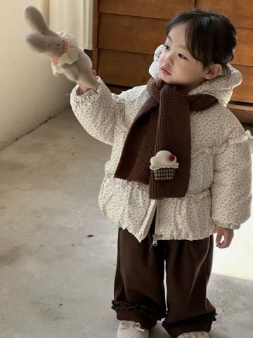 1809 - Áo khoác phao hoa nhí kèm khăn 2 màu cho bé gái size 90-130