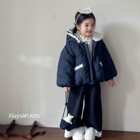 9565 - Áo khoác phao lót lông siêu nhẹ 2 màu đỏ/navy cho bé gái size 90-130