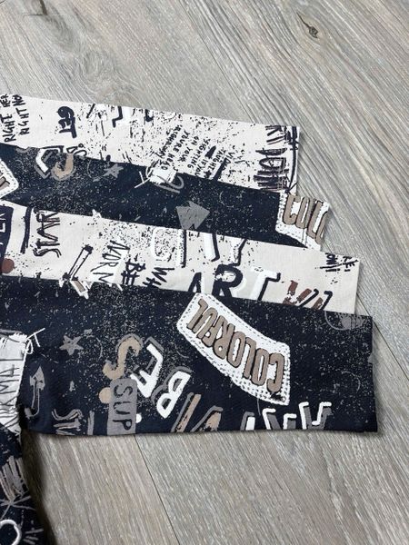 ABT25 - Áo cotton in chữ vẩy sơn 2 màu be / ghi đen size 2 - 8y