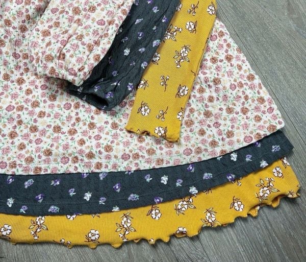 V00014 - Váy thun nhăn / thun tăm hoa nhí 3 màu size 24m - 8y