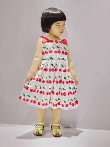 V00020 - Váy thô sát nách màu trắng cherry nơ vai đỏ size 100 - 140