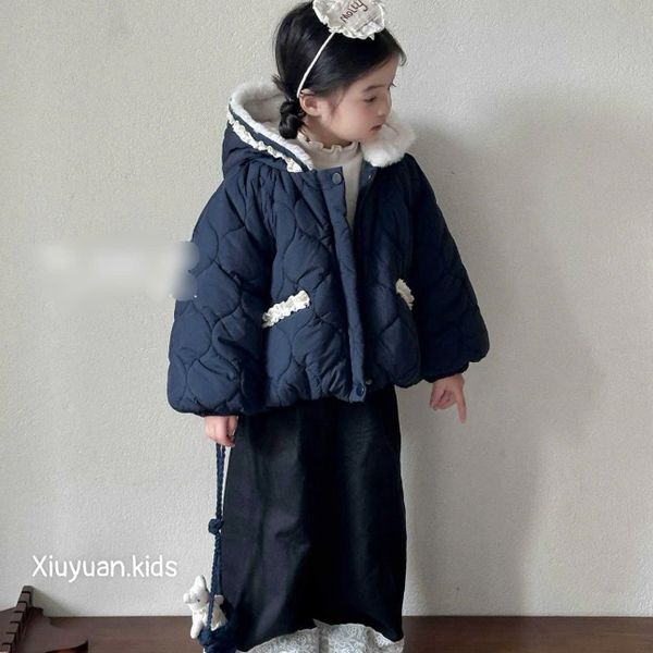 9565 - Áo khoác phao lót lông siêu nhẹ 2 màu đỏ/navy cho bé gái size 90-130