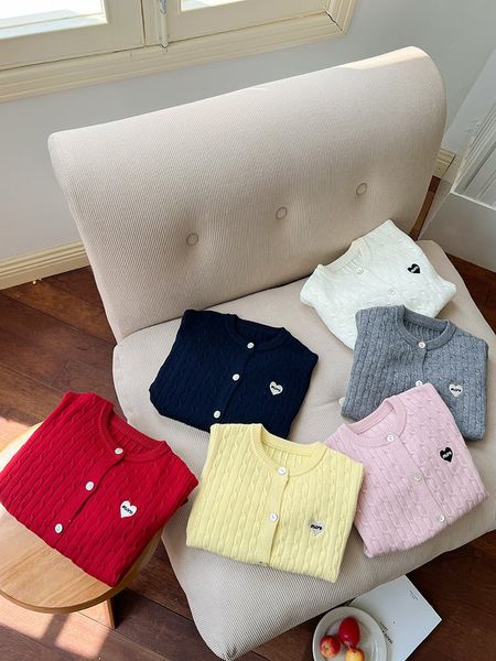 24Y159 - Cardigan len AMBB ngực thêu tim MORE nhiều màu cho bé size 90 - 170