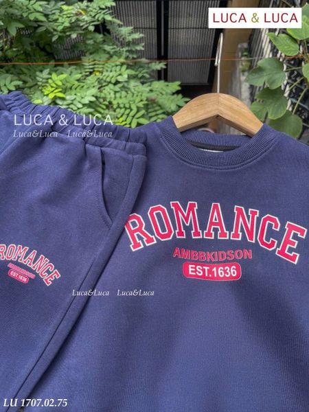 LU 1707 - Bộ nỉ hai da Luca in chữ Romance 2 màu cho bé size 2-12y