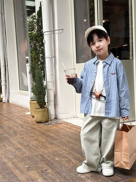 ABT14 - Áo sơ mi kẻ xanh thêu cún cho bé trai size 110-170