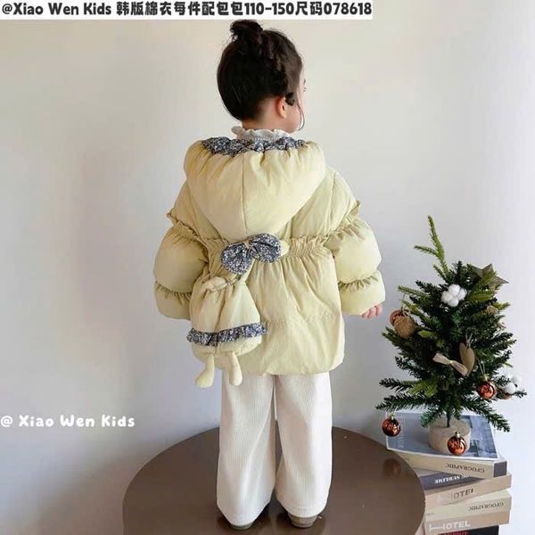 AK10 - Áo khoác phao mũ nơ kèm túi lót hoa nhí 3 màu cho bé size 110-150