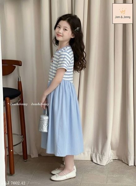 JJDCC.7602 - Đầm trẻ em Jam & Jenny kẻ xanh size 6-12y