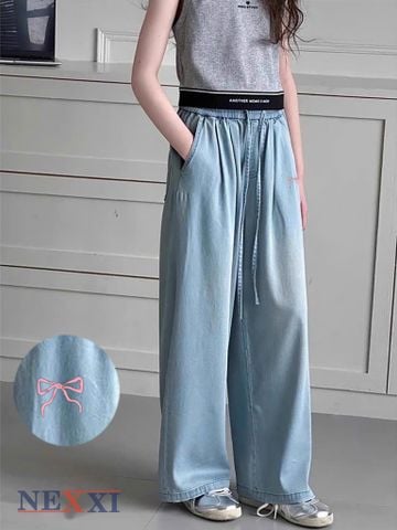 2604.21 - Quần jean giấy Nexxi dài ống suông thêu nơ bé gái size 6-10y