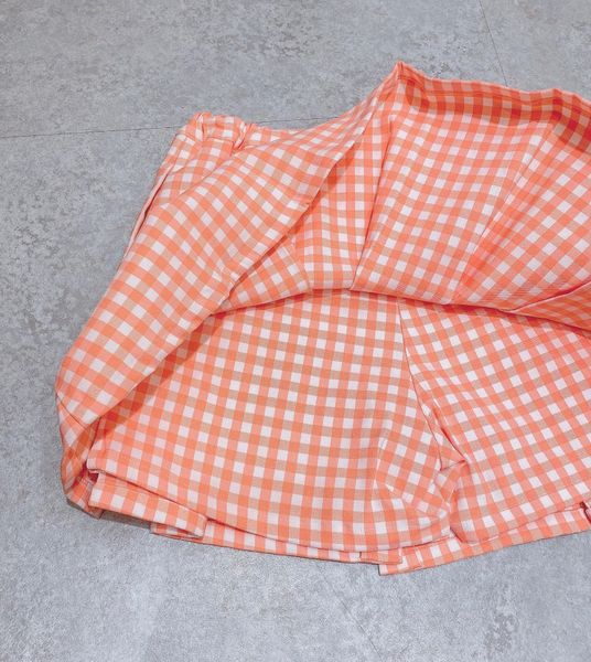 CVAY18 - Chân váy Bee Mon xếp ly đính cúc kèm quần 3 màu