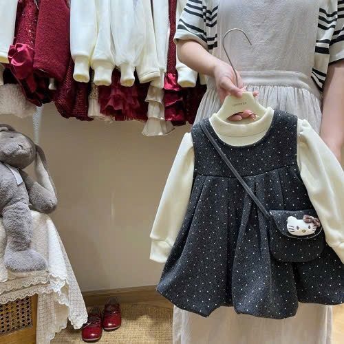 7740 - Set váy 3ct Hello Kitty chấm bi kèm túi cho bé gái size 90-130