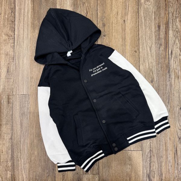AKBT45 - Áo khoác bomber nỉ Sela 2 màu đen, đỏ đô cho bé size 122-164