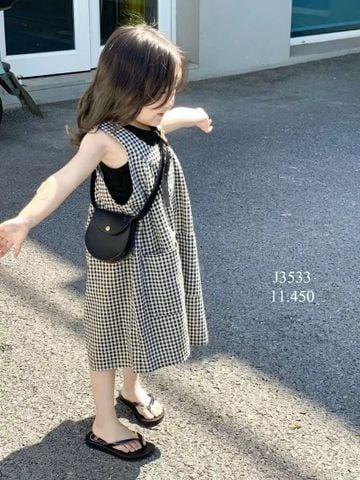 VAY130 - Set áo đen + quần yếm caro June size 2-12y