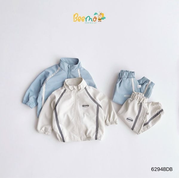 6294BDB - Bộ khoác gió Beemo vui chơi mỗi ngày 2 màu be/xanh bé trai size 1-6y