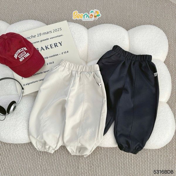 5316BDB - Bộ khoác gió thể thao có mũ - in chữ Beemo