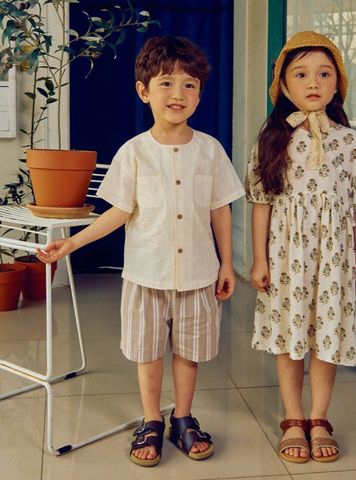ABT51 - Áo sơ mi trắng cổ tròn cài khuy thẳng size 100 - 150